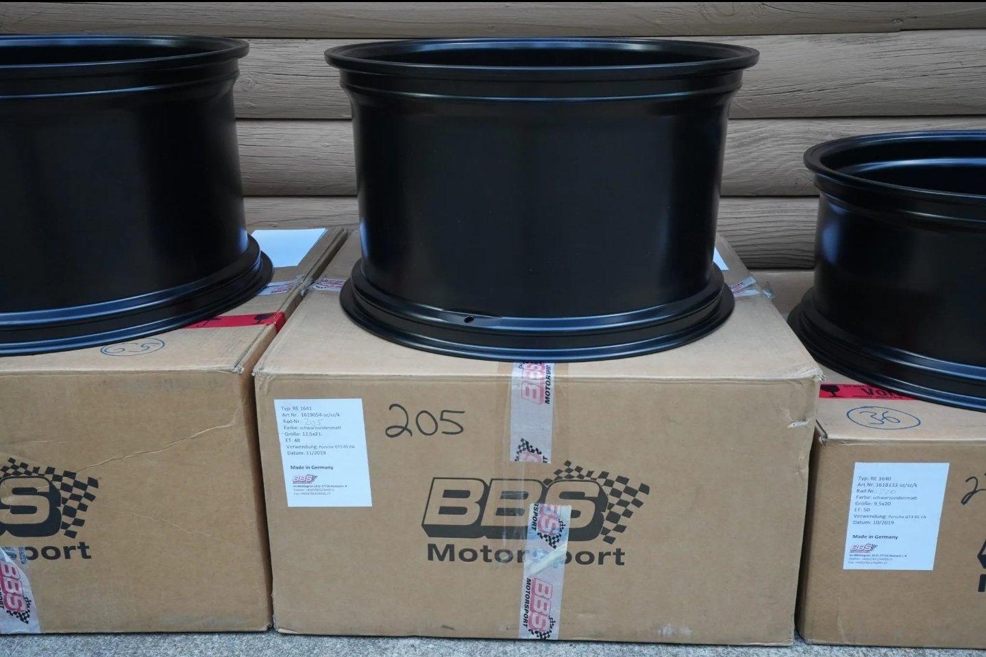 BBS WEC Magnesium Center-Lock Wheels for Porsche - Image 2