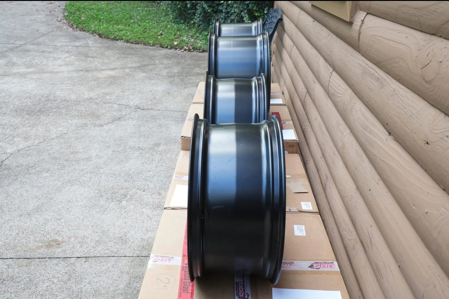 BBS WEC Magnesium Center-Lock Wheels for Porsche - Image 17