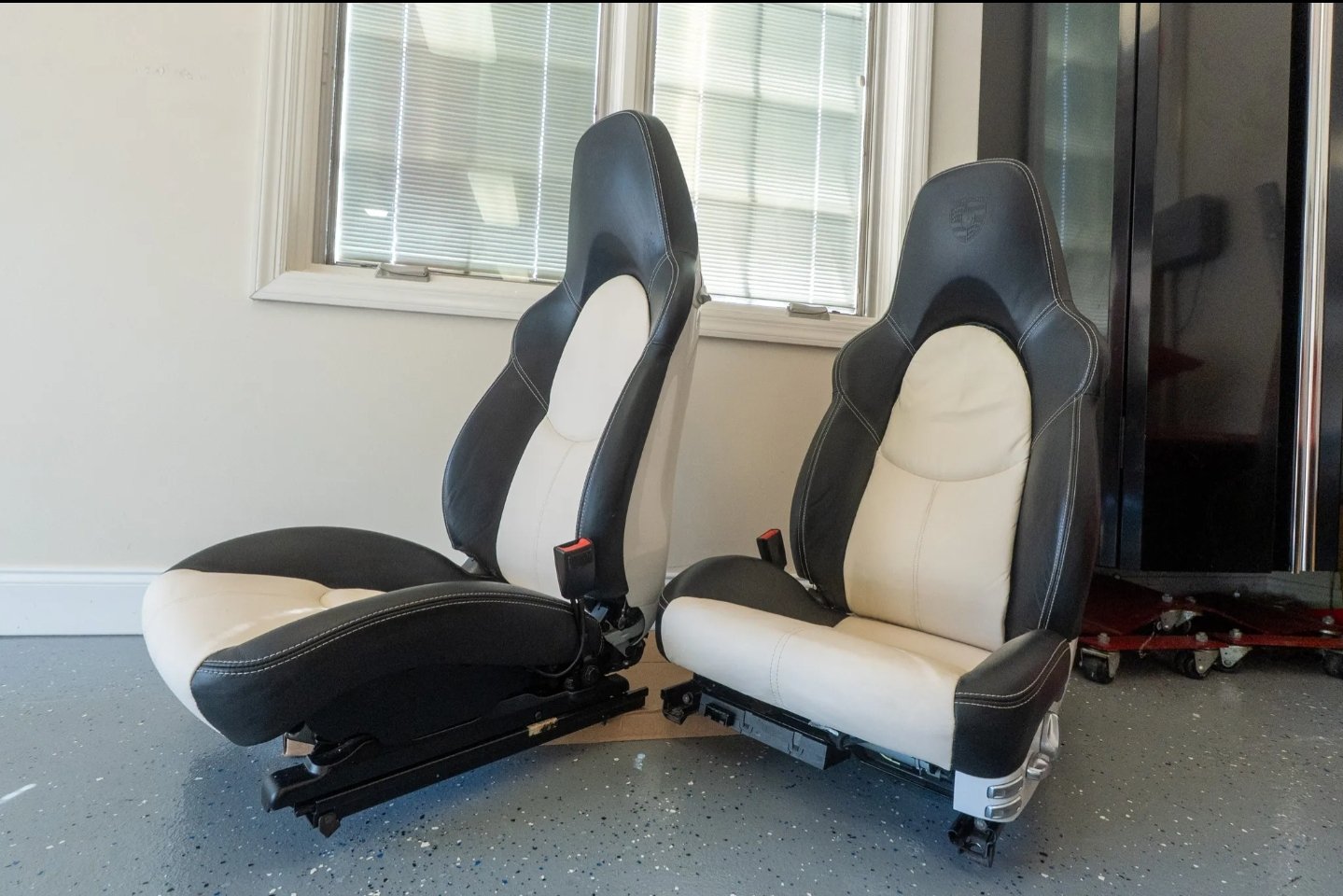 Porsche 997 Adaptive Sport Seats - Image 20