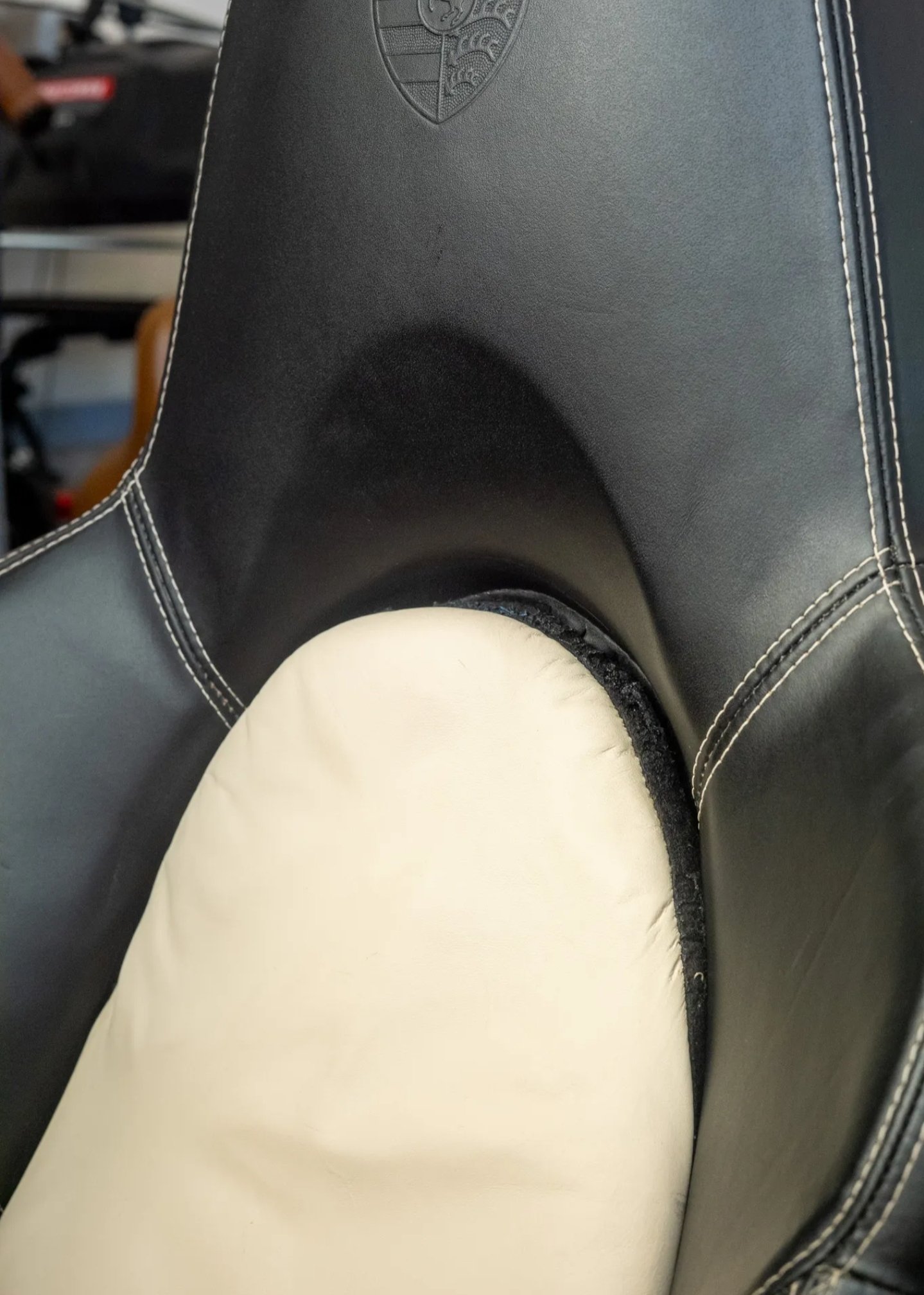 Porsche 997 Adaptive Sport Seats - Image 15